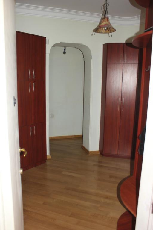 Helen'S Inn Apartment Тбилиси Экстерьер фото